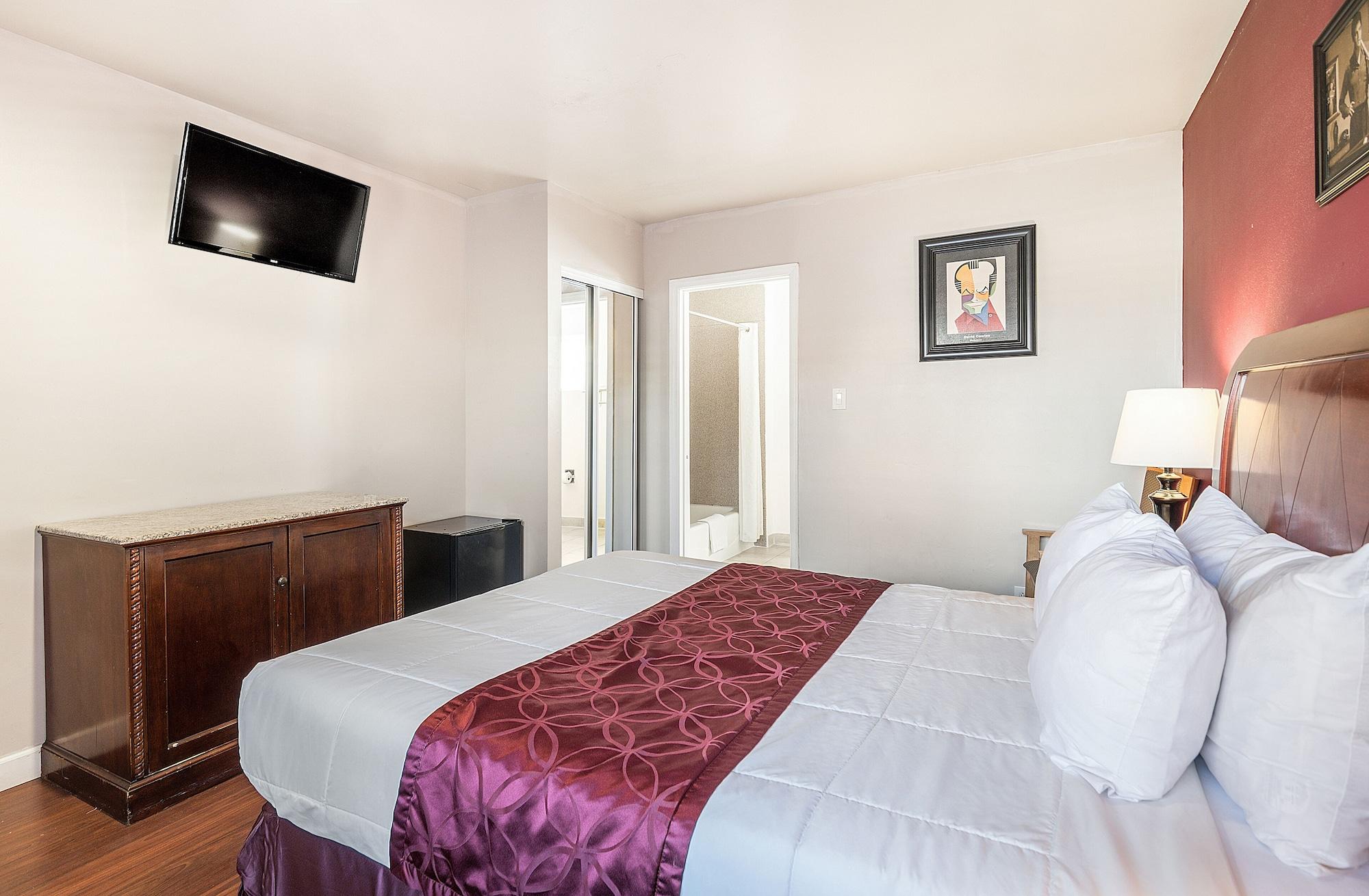 La Royal Viking Hotel 2*