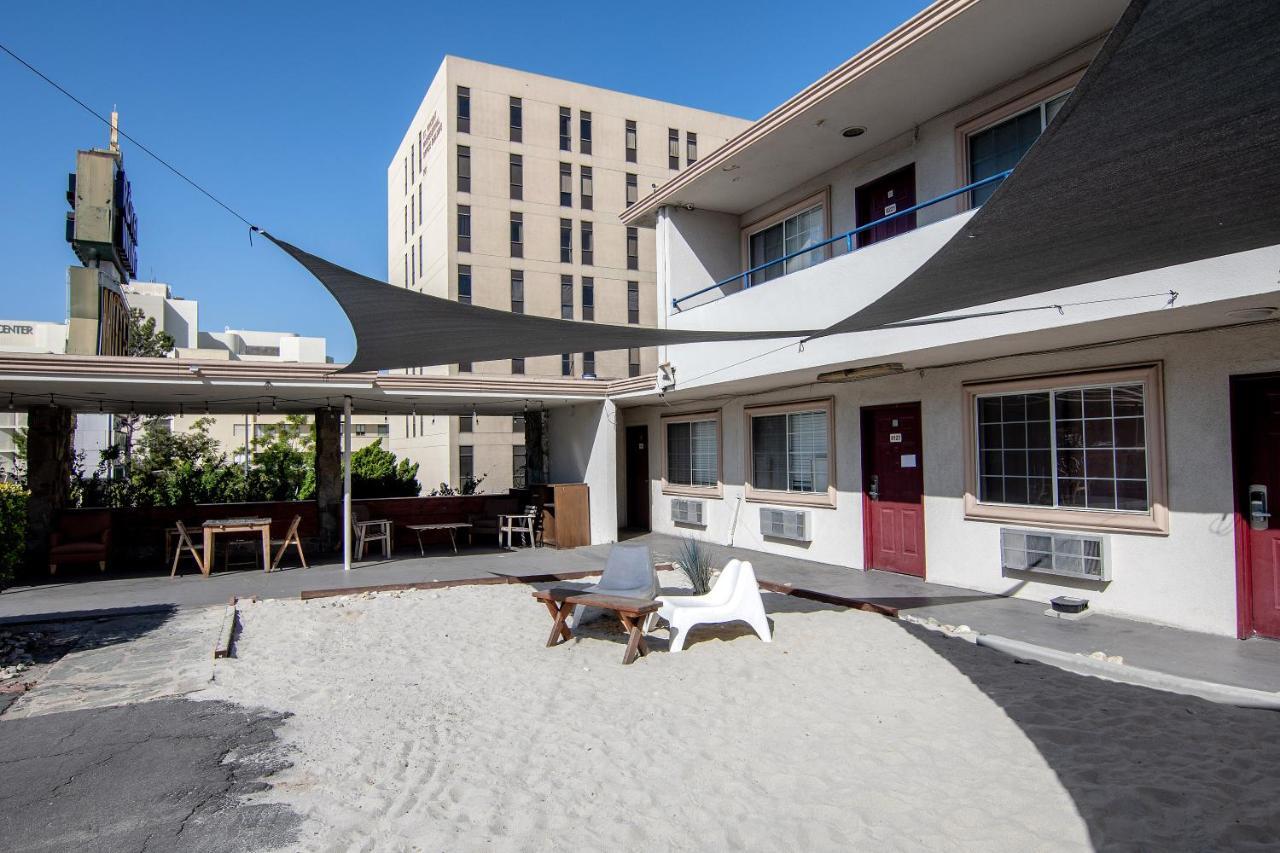 La Royal Viking Hotel